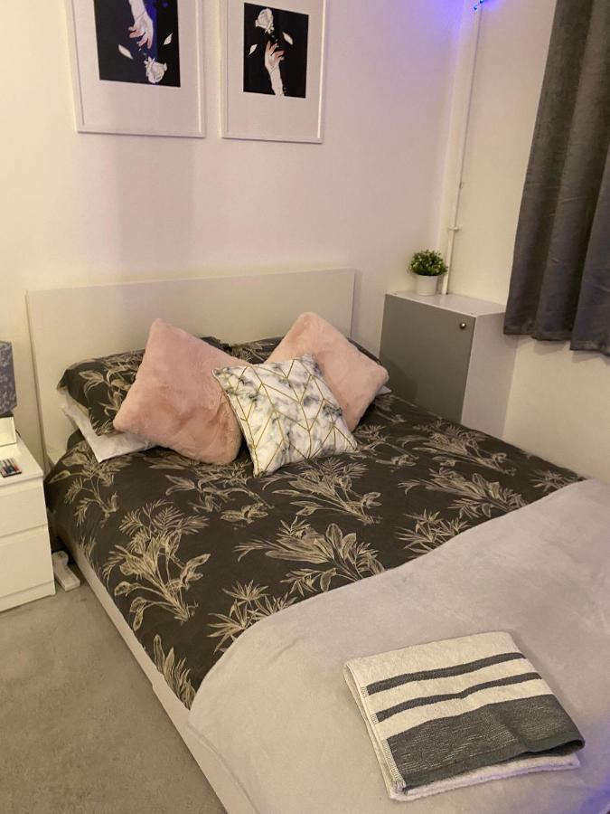 Cosy 1 Bedroom Apartment Λονδίνο Εξωτερικό φωτογραφία